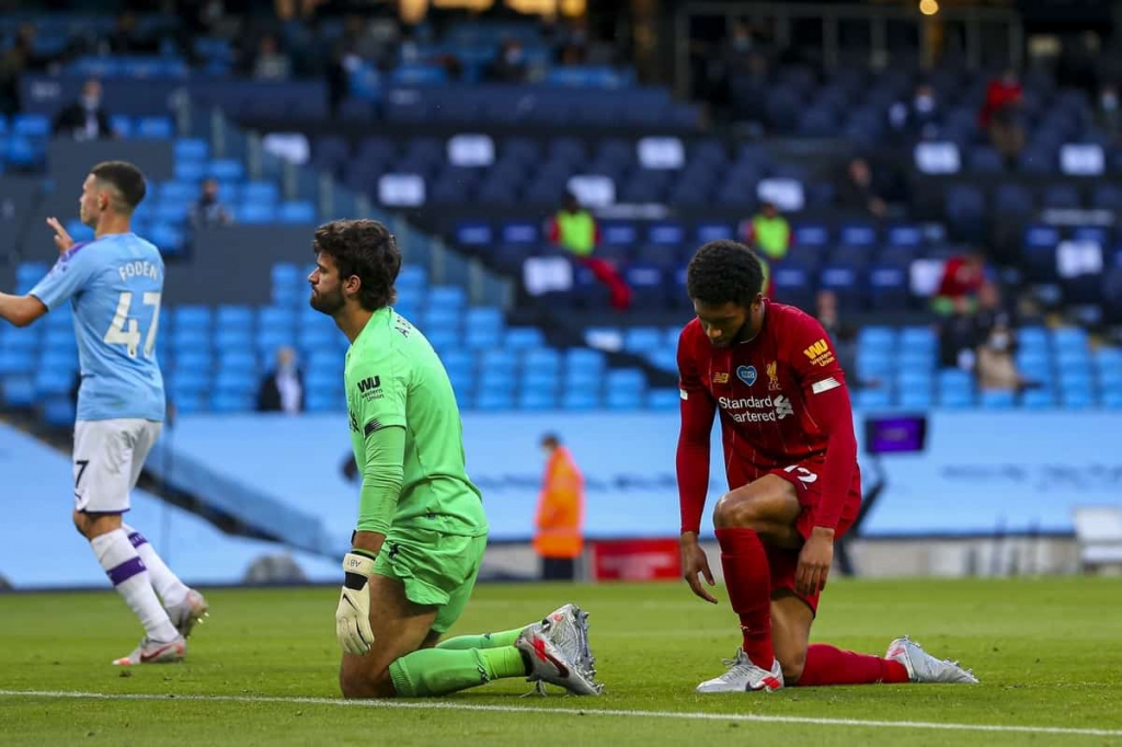 Thảm bại trước Man City, Liverpool lập hàng loạt cột mốc đáng quên