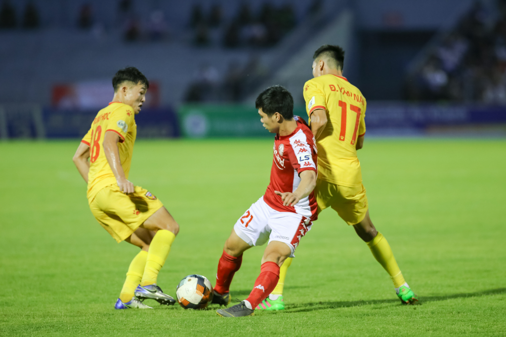 Cầu thủ “bắt chết” Công Phượng được nhắm lên đội U23 Việt Nam