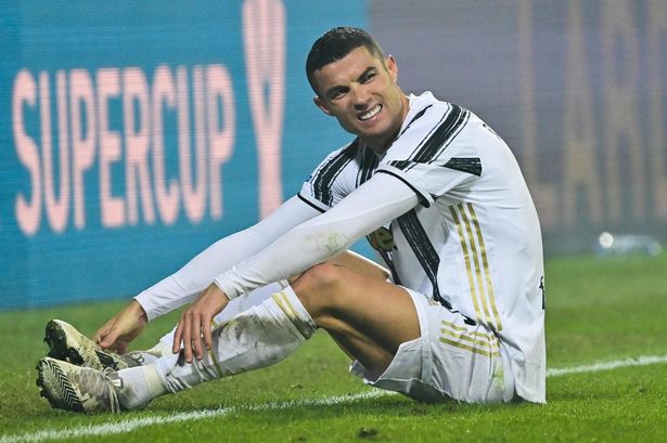 Học Pele, LĐBĐ Séc phủ nhận siêu kỷ lục của Ronaldo