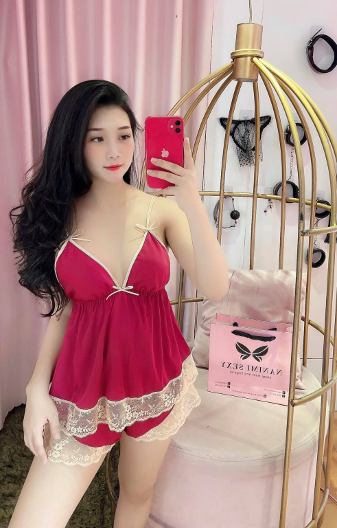 Đốt mắt trước loạt ảnh nóng bỏng của cô chủ nhỏ Nanimi Sexy