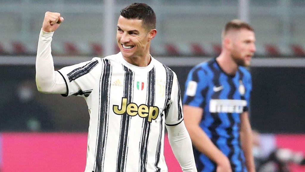 VIDEO: Ronaldo hóa người hùng giúp Juventus đánh bại Inter