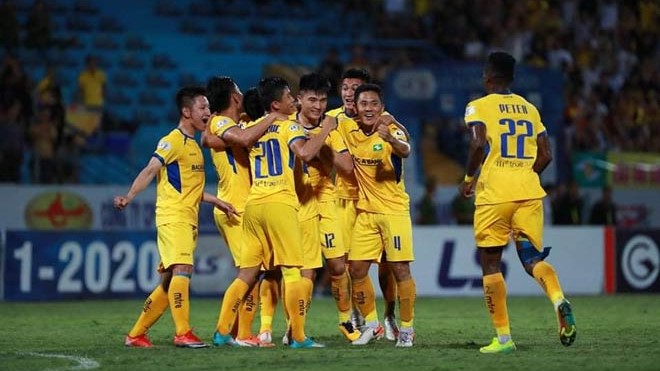 SLNA: Từ lối đá “chặt chém” đến đội đạt giải phong cách V.League