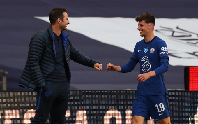 Lampard: “Tôi không hay bằng Mount ở tuổi của cậu ấy”