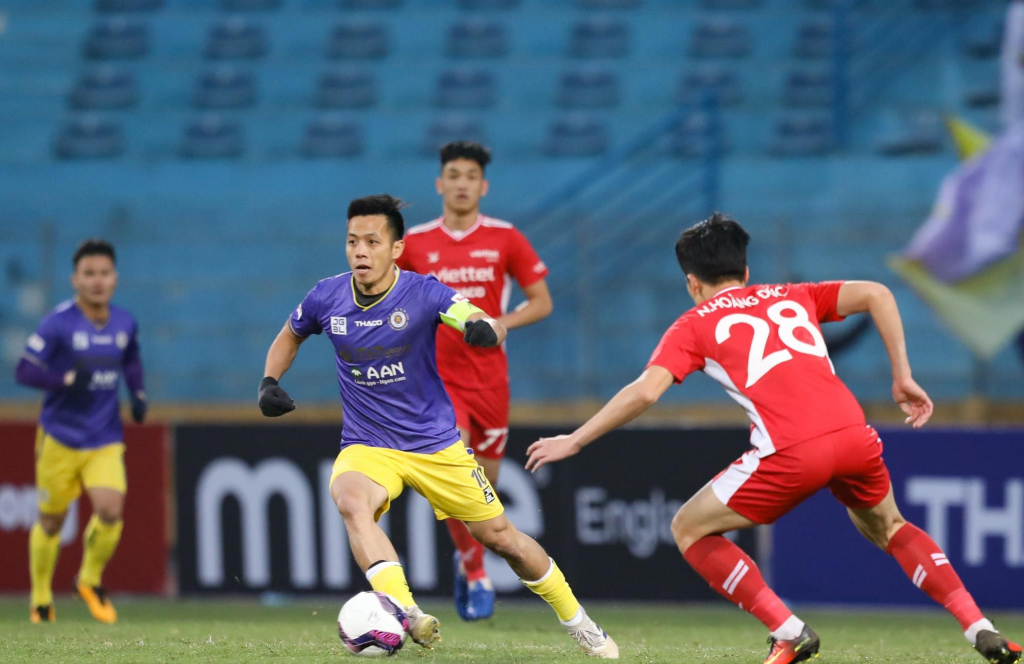 V.League 2021 khởi tranh: Chào mừng bóng đá trở lại