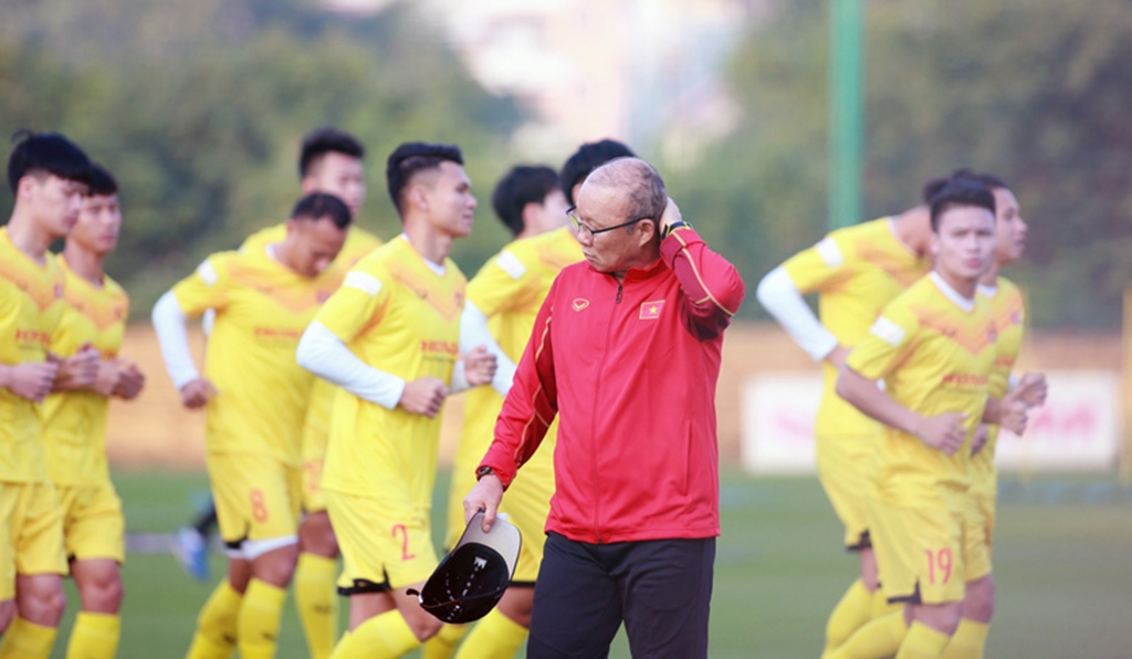 Đội tuyển Việt Nam ảnh hưởng ra sao nếu vòng loại World Cup 2022 không hoãn?