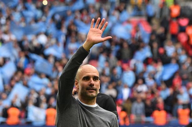 Gạt Man City, Pep nêu tên 2 CLB xuất sắc nhất châu Âu hiện tại