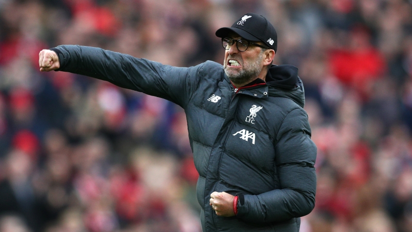 Klopp đáp trả cực gắt tin đồn bị sa thải