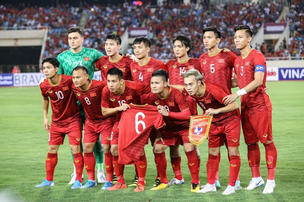 Thách thức nào chờ ĐT Việt Nam khi vòng loại World Cup đá tập trung? 