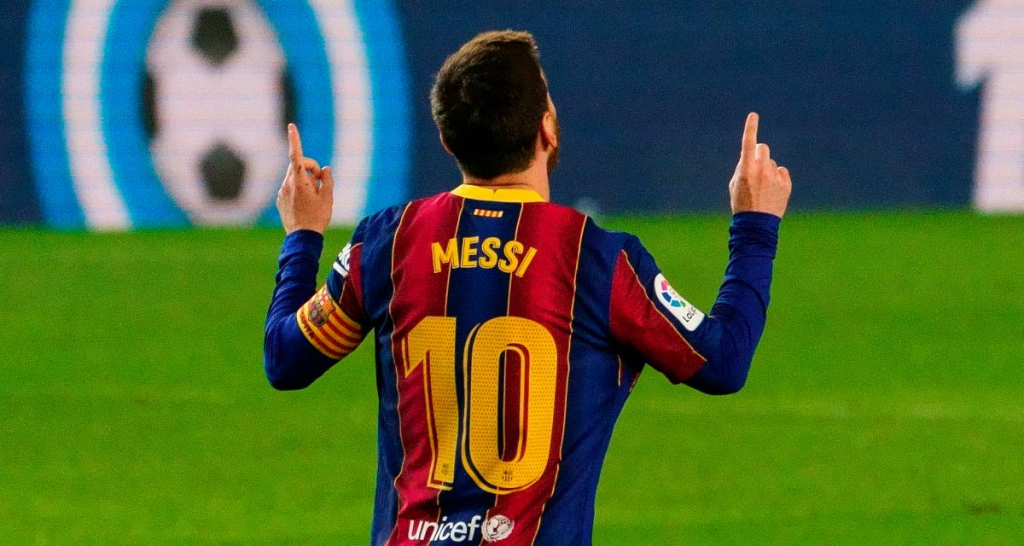 Messi sắp “soán ngôi” Xavi để thành số 1 tại Barca