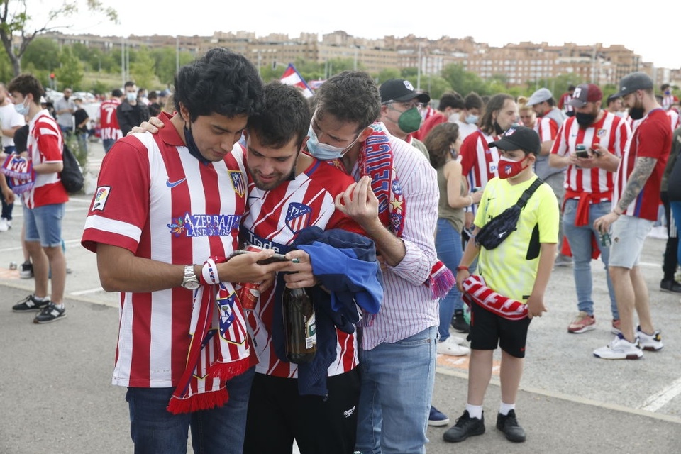 Ăn mừng vô địch, CĐV 14 tuổi của Atletico thiệt mạng thương tâm