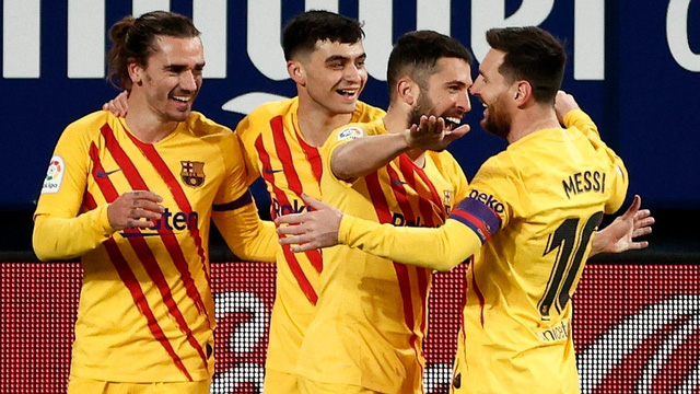 Barca áp sát kỷ lục thắng liên tiếp trên sân khách