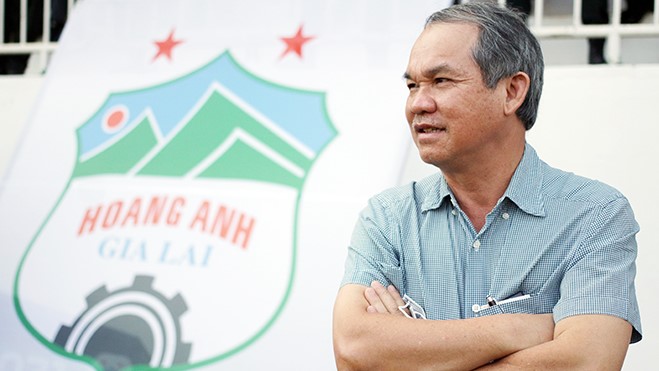 Bầu Đức phản ứng ra sao khi HAGL không được công nhận vô địch V.League 2021?