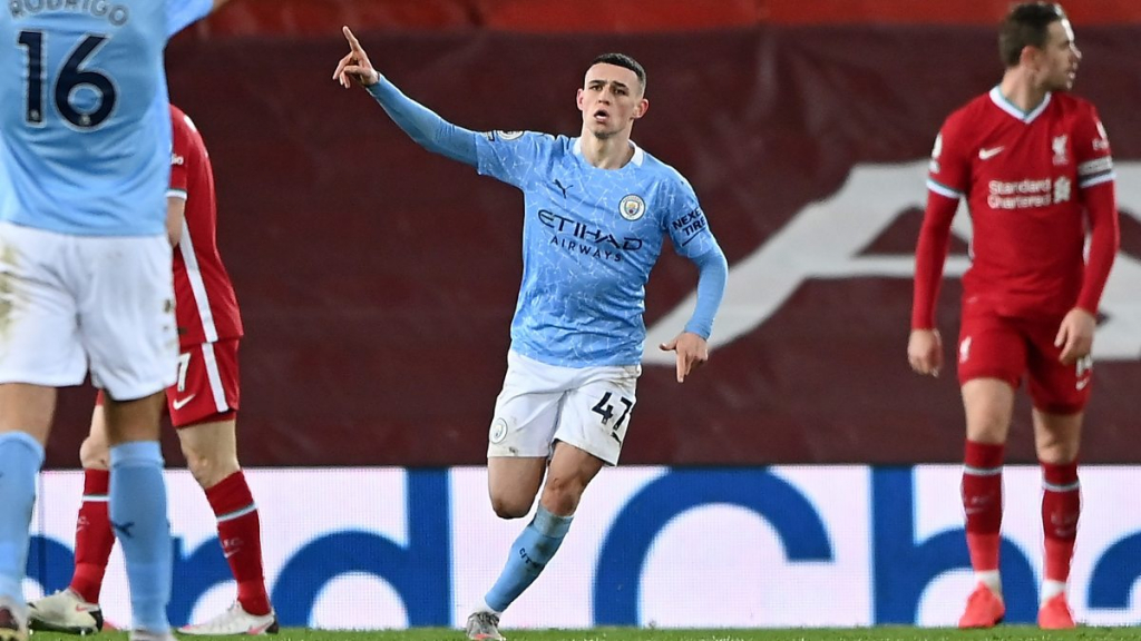 Phil Foden: Ryan Giggs hay Paul Gascoigne mới của bóng đá Anh