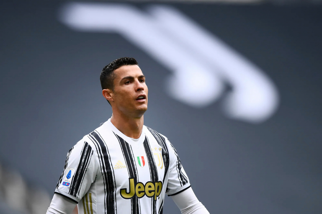 Hé lộ bến đỗ của Ronaldo trong tương lai nếu rời Juve
