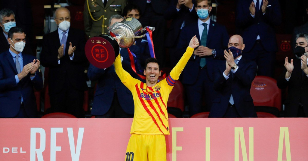 Messi nói gì sau màn trình diễn siêu đẳng ở chung kết cúp Nhà vua?