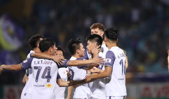 2 lợi thế của Hà Nội FC khi V.League 2021 bị huỷ