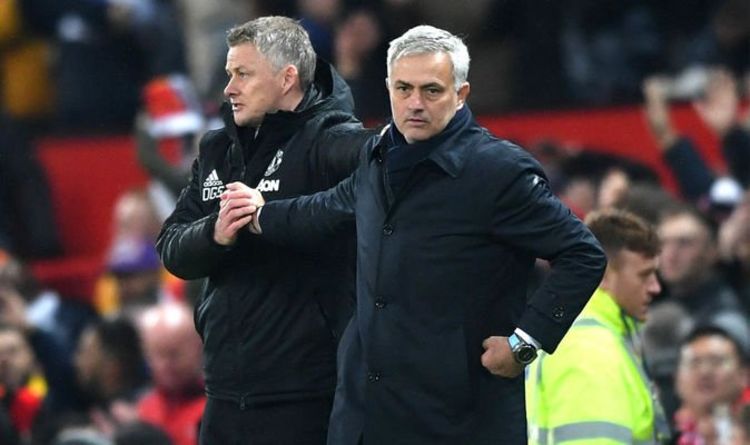 Mourinho phản bác quan điểm của Solskjaer về danh hiệu