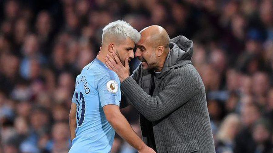 HLV Pep Guardiola chấp nhận đối đầu với Aguero ở mùa tới