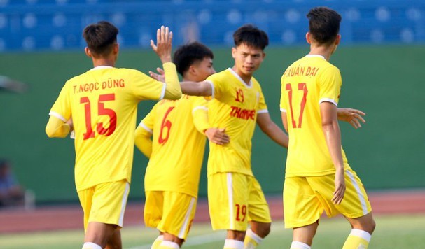 Quốc Cường và dàn sao trẻ SLNA được “quy hoạch” ở U19 Việt Nam