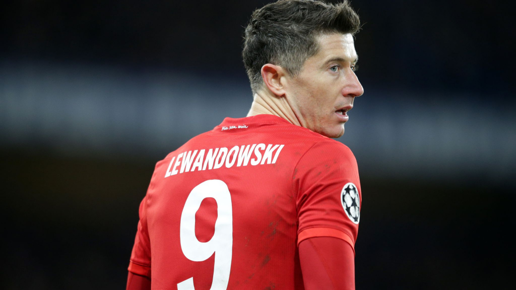 Lewandowski báo tin dữ cho Bayern trước trận tái đấu PSG