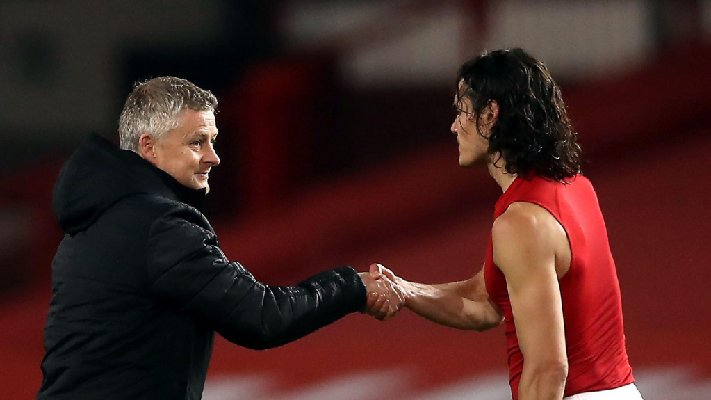 Thông điệp Solskjaer gửi tới Cavani sau trận thắng Roma