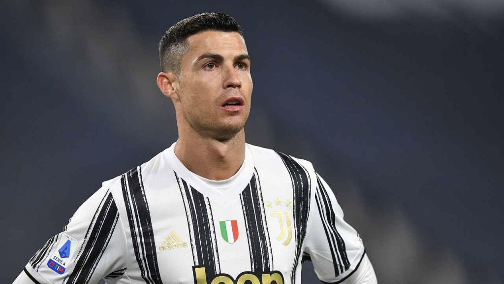 Tiết lộ gây sốc về tình cảnh của Ronaldo tại Juventus