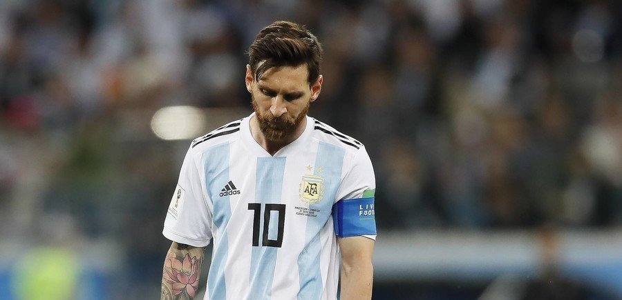 NÓNG: Argentina bị truất quyền đăng cai Copa America 2021, Messi khóc ròng