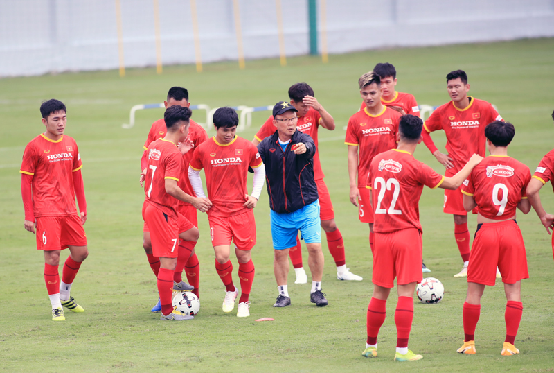 HLV Châu Âu: “ĐT Việt Nam có thể dự World Cup bằng niềm tin”