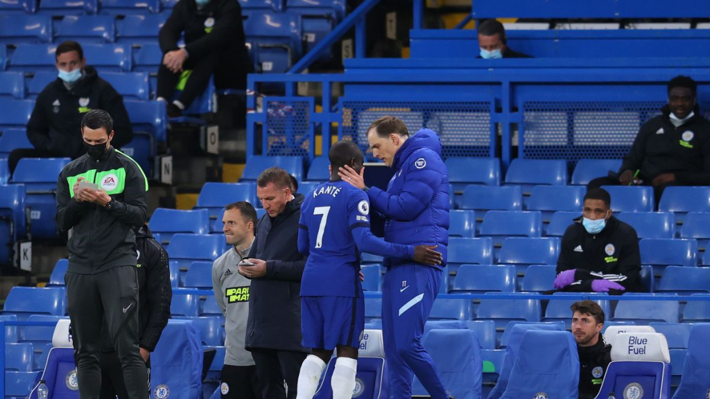 Chelsea trả giá đắt sau màn “báo thù” trước Leicester