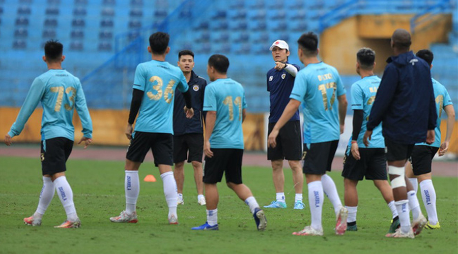Hà Nội FC huỷ kế hoạch lên Phú Thọ rèn quân