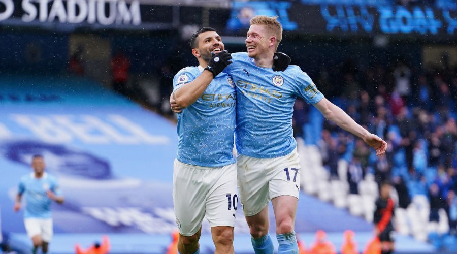 Hủy diệt Everton, Man City có màn tri ân tuyệt vời dành cho Aguero