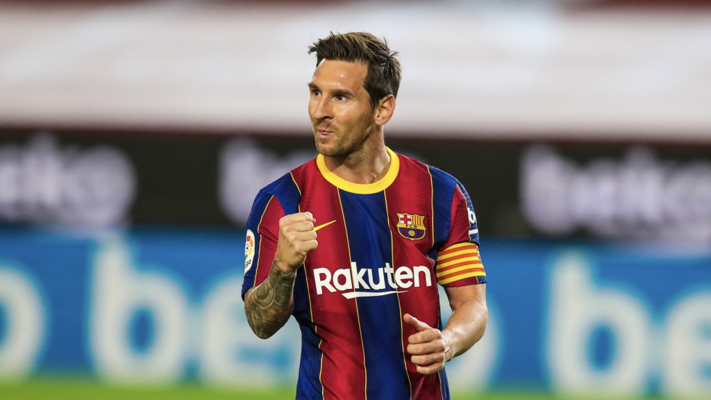NÓNG: Messi đồng ý gia hạn 2 năm với Barca