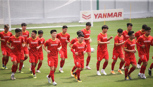 PV Thái Lan ca ngợi, ủng hộ ĐT Việt Nam giành vé đi tiếp ở VL World Cup