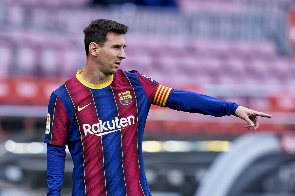  Giảm lương để gia hạn với Barca, Messi vẫn vô đối trong giới cầu thủ