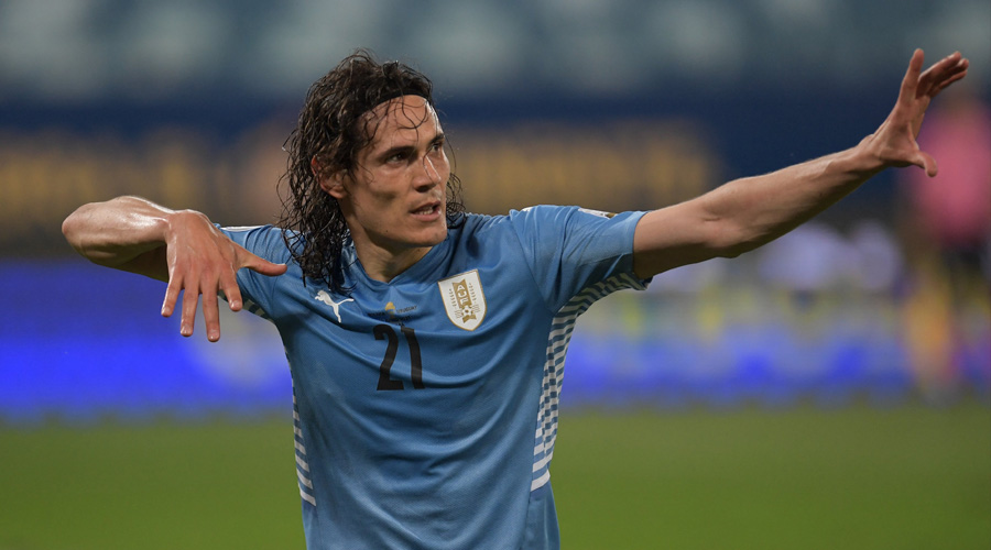 Cavani tỏa sáng, Uruguay có chiến thắng đầu tiên tại Copa America