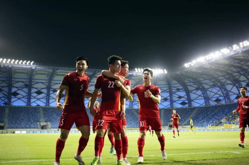 Thua quả cảm trước UAE, Việt Nam hiên ngang đi tiếp ở vòng loại World Cup 2022