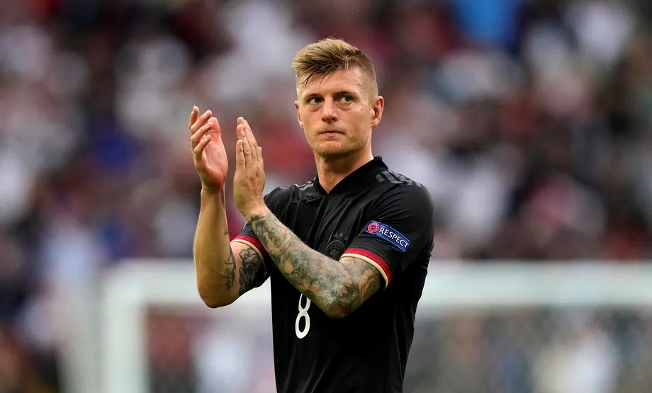 Kroos chia tay ĐT Đức sau thất bại ở EURO 2020?