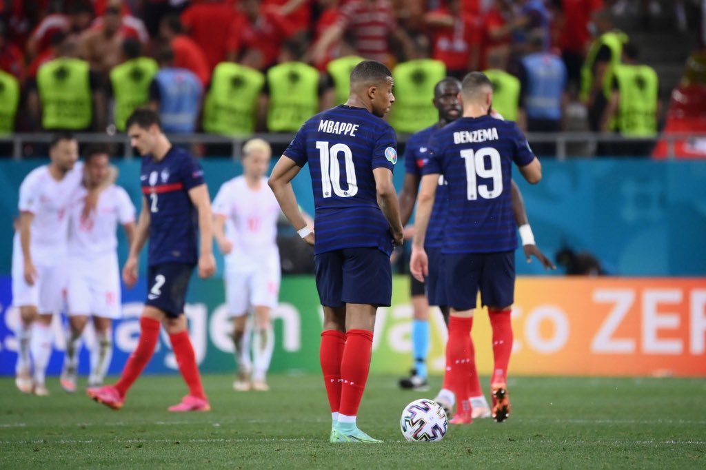 Khiến Pháp bị loại khỏi Euro 2020, Mbappe gửi thông điệp đau lòng tới CĐV