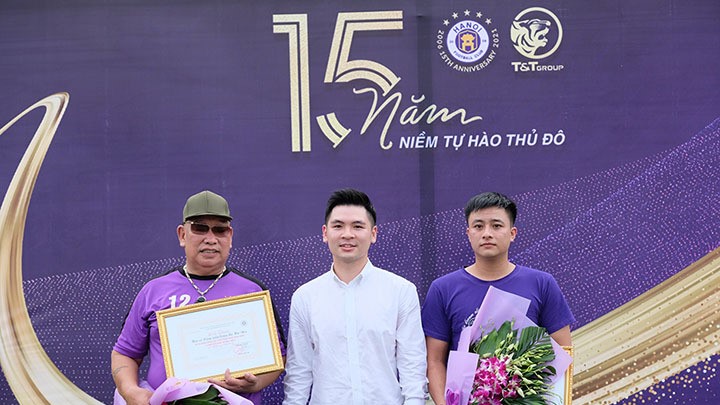 Quang Hải, Duy Mạnh vắng mặt trong ngày sinh nhật của Hà Nội FC