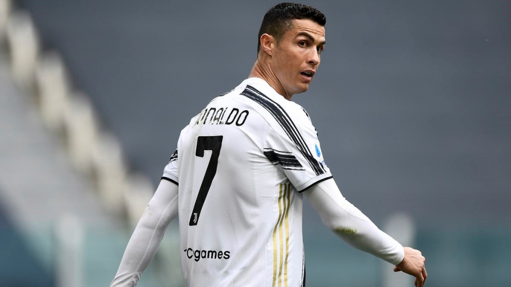 Sếp lớn lên tiếng, tương lai của Ronaldo tại Juventus được định đoạt