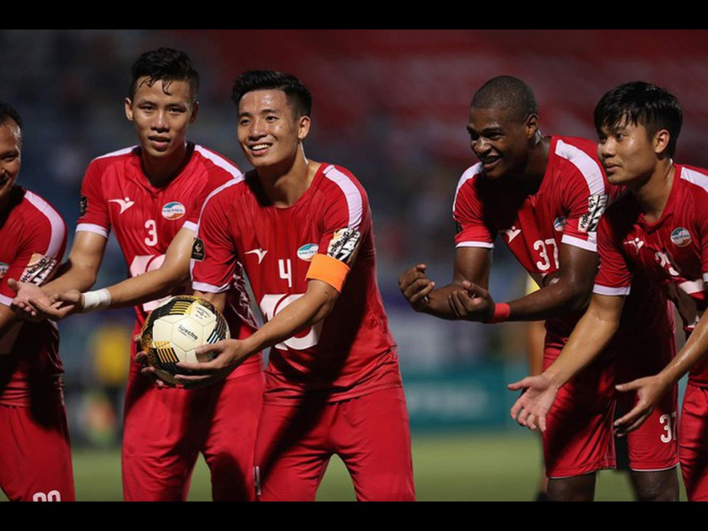 Bùi Tiến Dũng háo hức chinh chiến tại AFC Champions League