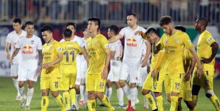 Cơ chế “bong bóng” cho V.League như ĐT Việt Nam, tại sao không?