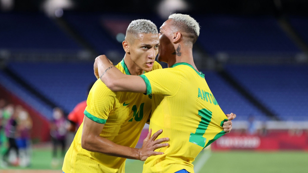 Richarlison nổ hattrick, Brazil nhấn chìm Đức trong ngày ra quân