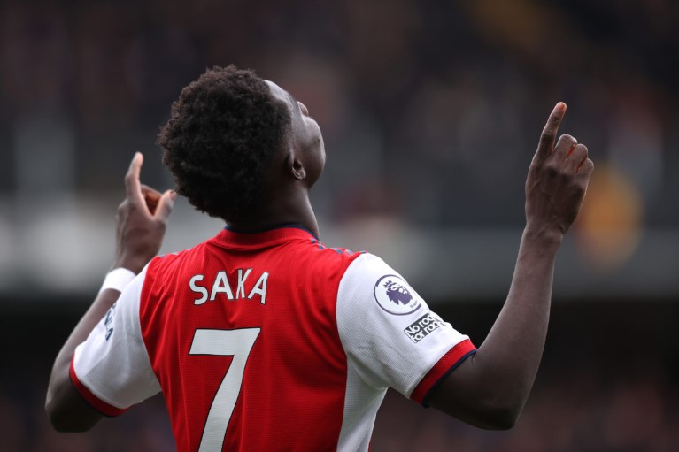 Arsenal chú ý, Man City gửi đề nghị siêu khủng cho Bukayo Saka