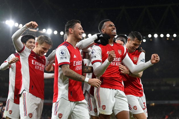 Arsenal chia nửa buồn vui về lực lượng đấu West Ham