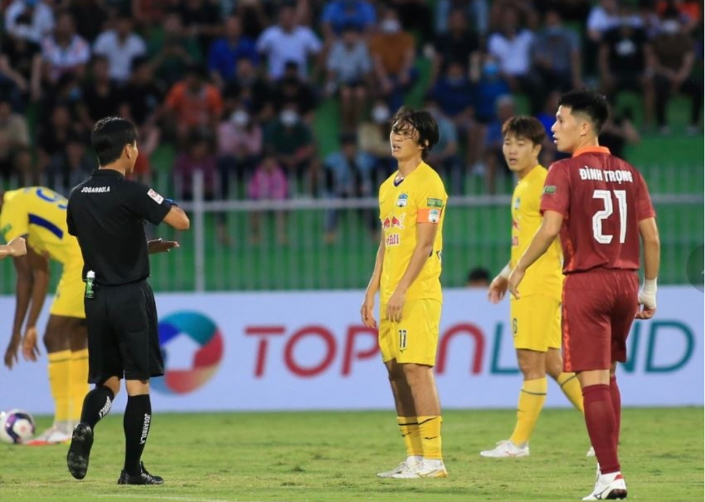 Báo động đỏ cho HAGL sau thành tích nhạt nhòa ở V.League 2022