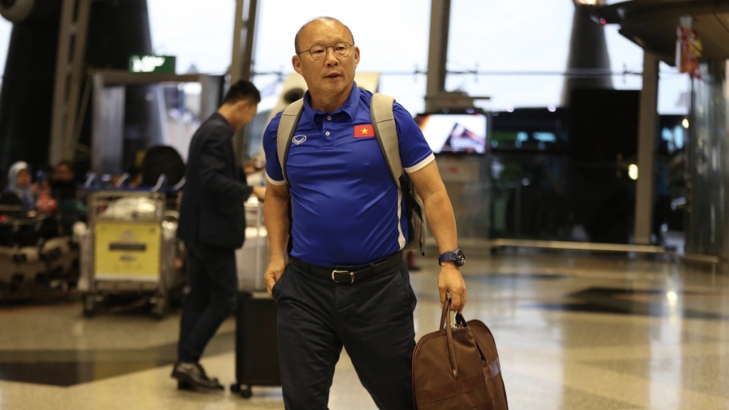 HLV Park và 2 trợ lý trở lại Việt Nam, chuẩn bị cho vòng loại 3 World Cup 2022