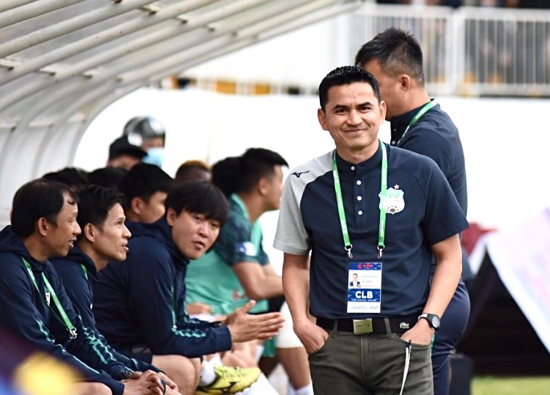 Báo Thái bất ngờ gọi tên HAGL và V.League 2022