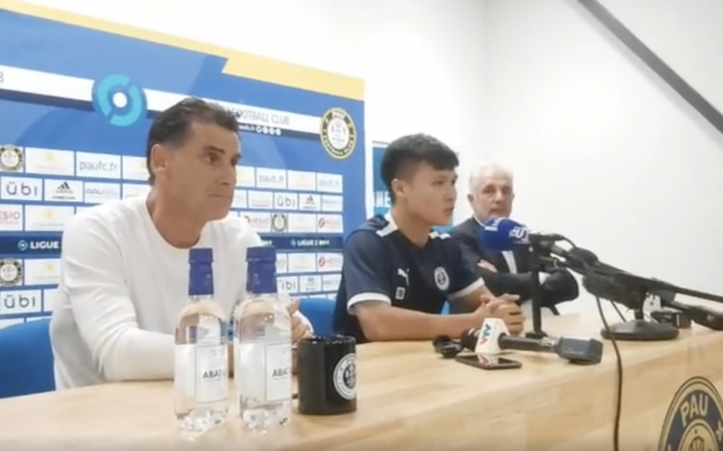 Quang Hải: ‘Tôi sẵn sàng thi đấu bất cứ vị trí nào mà HLV Pau FC giao phó’