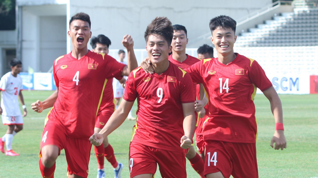 Quốc Việt tiếp nối tự hào HAGL, trở thành Vua phá lưới U19 Đông Nam Á